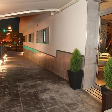 Hostal Dona Manuela Малага Екстериор снимка