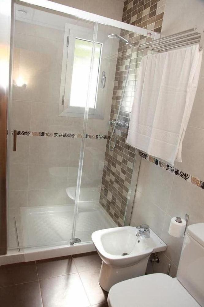 Hostal Dona Manuela Малага Екстериор снимка